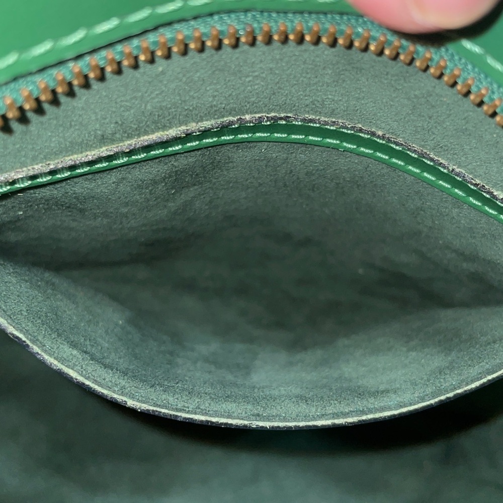 Louis Vuitton Epi Green St Jacques Handbag - Picture 13 of 16